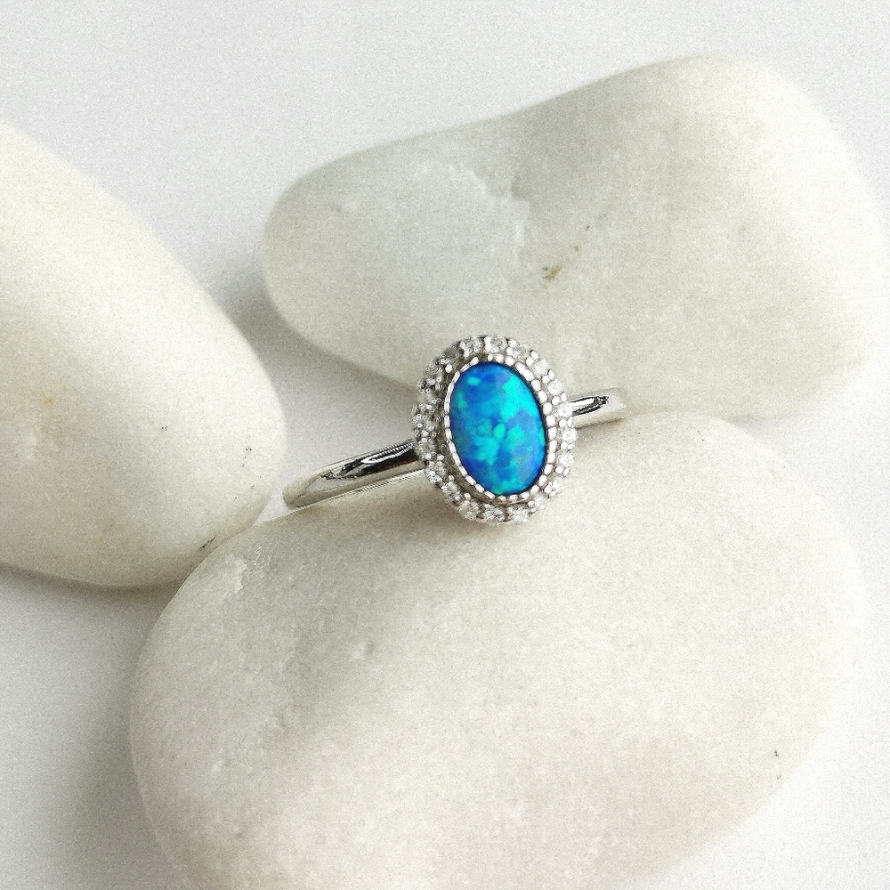 Blue Opal CZ Halo Sterling Silver Ring Size 8 🆕